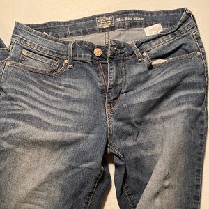Levi jeans